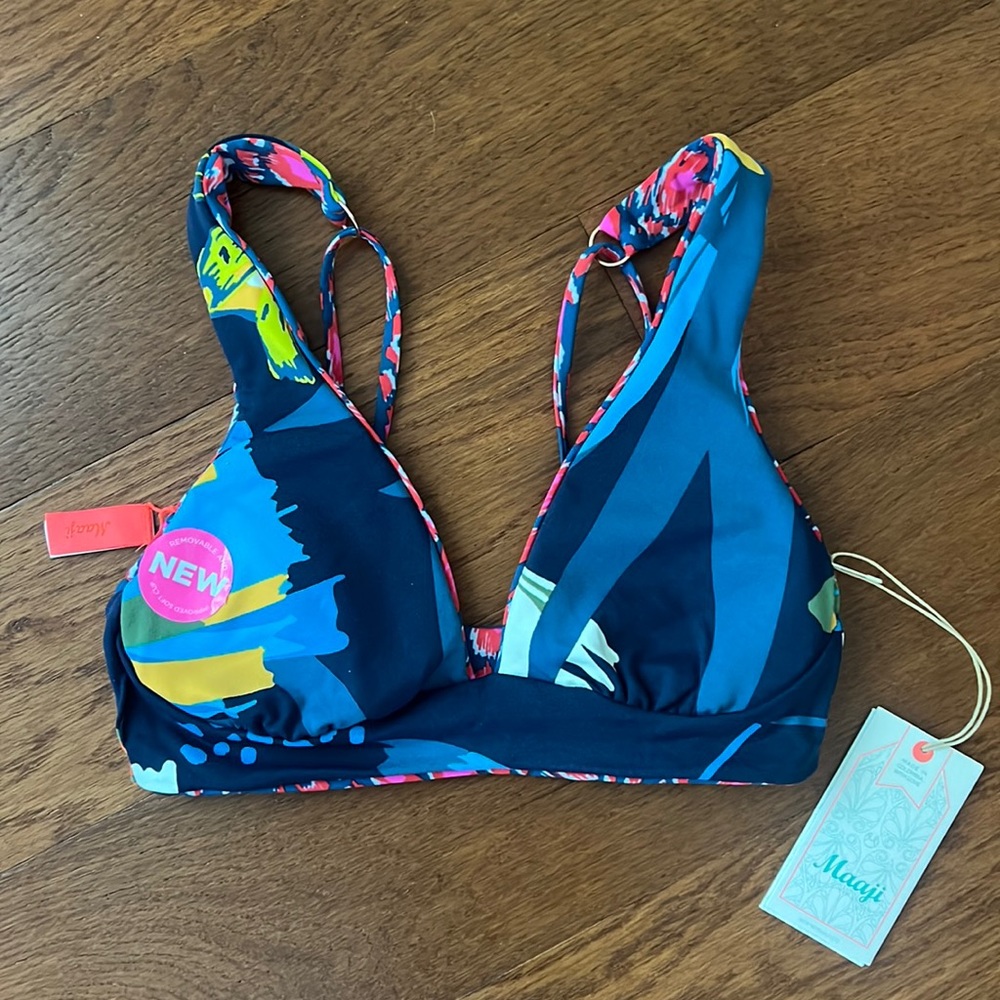 NWT Maaji Reversible Swim Top